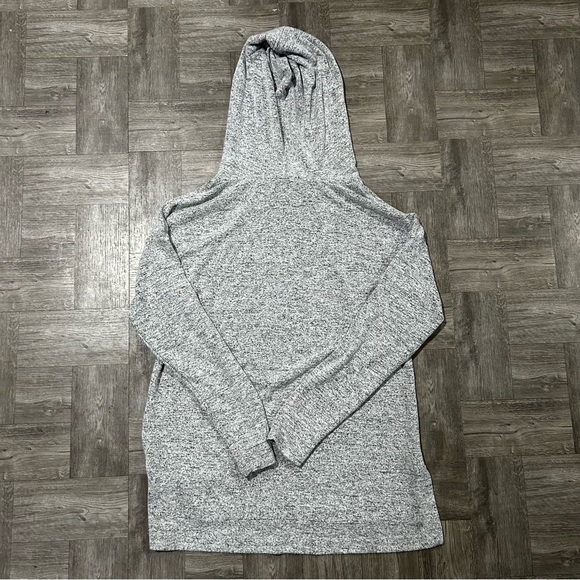 Max and Mia Womens Hoodie Heather Gray Soft Sweater Sweatshirt Size Small - Picture 6 of 6